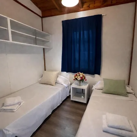 Kamp alanı Els Pins Malgrat de Mar
